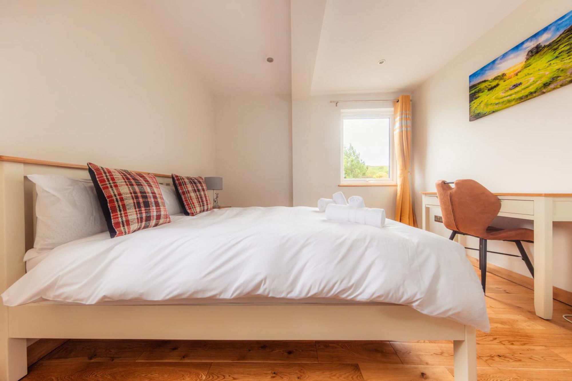Luxury Cottage With Stunning Views By Fairy Pools 4 Carbost  Exterior photo