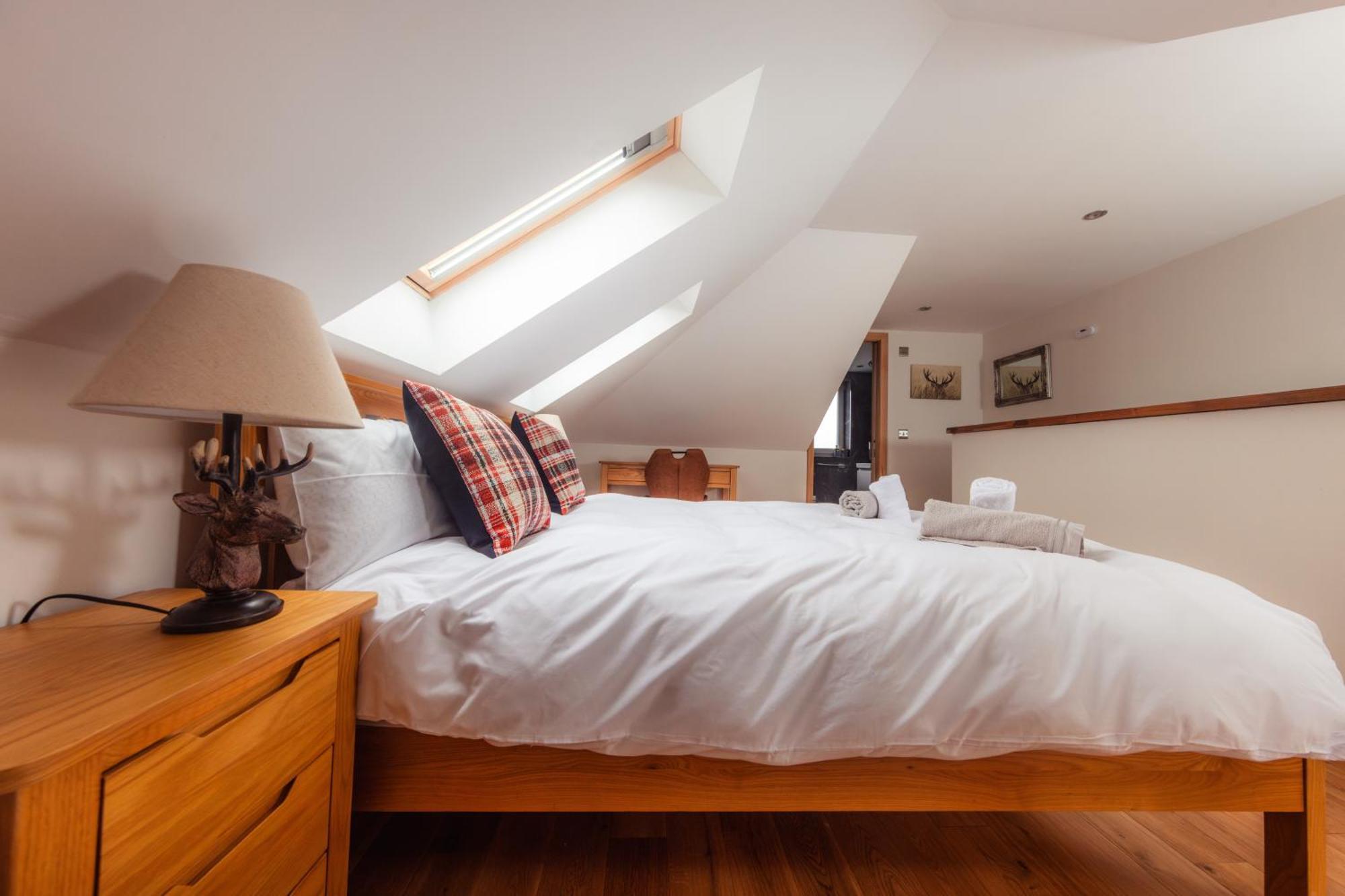 Luxury Cottage With Stunning Views By Fairy Pools 4 Carbost  Exterior photo