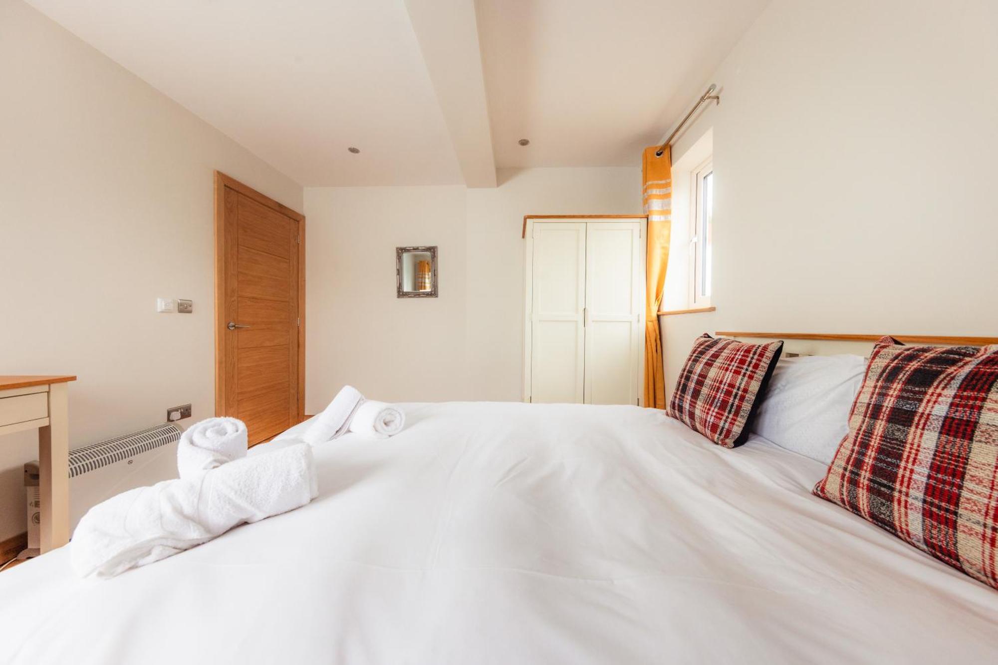 Luxury Cottage With Stunning Views By Fairy Pools 4 Carbost  Exterior photo