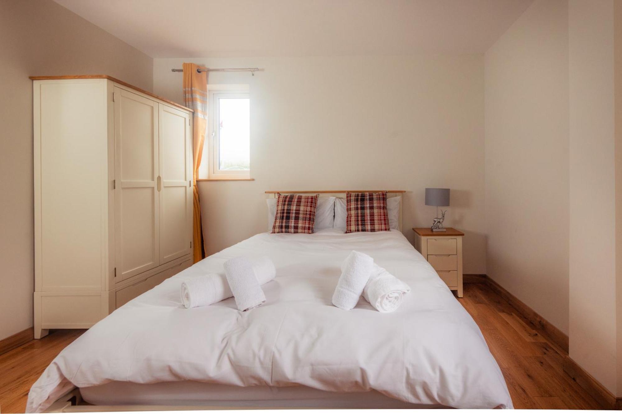 Luxury Cottage With Stunning Views By Fairy Pools 4 Carbost  Exterior photo