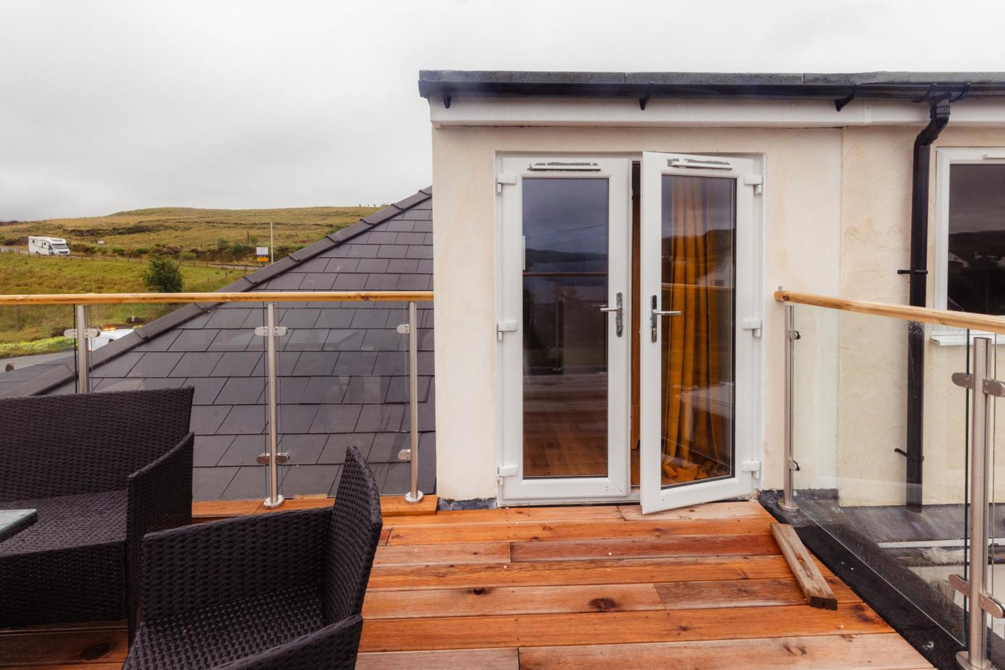 Luxury Cottage With Stunning Views By Fairy Pools 4 Carbost  Exterior photo